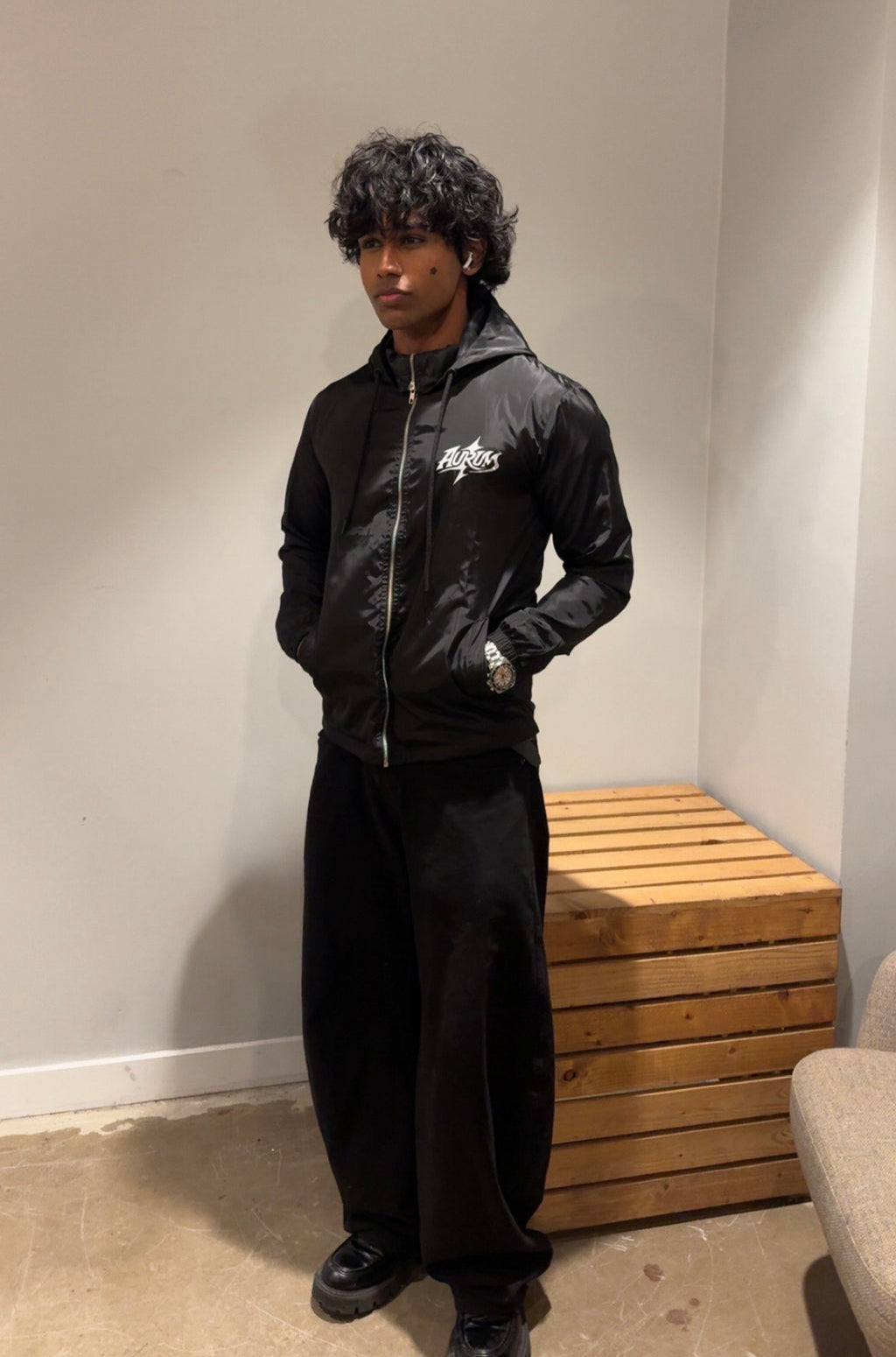 BUTTERFLY WINDBREAKER - BLACK